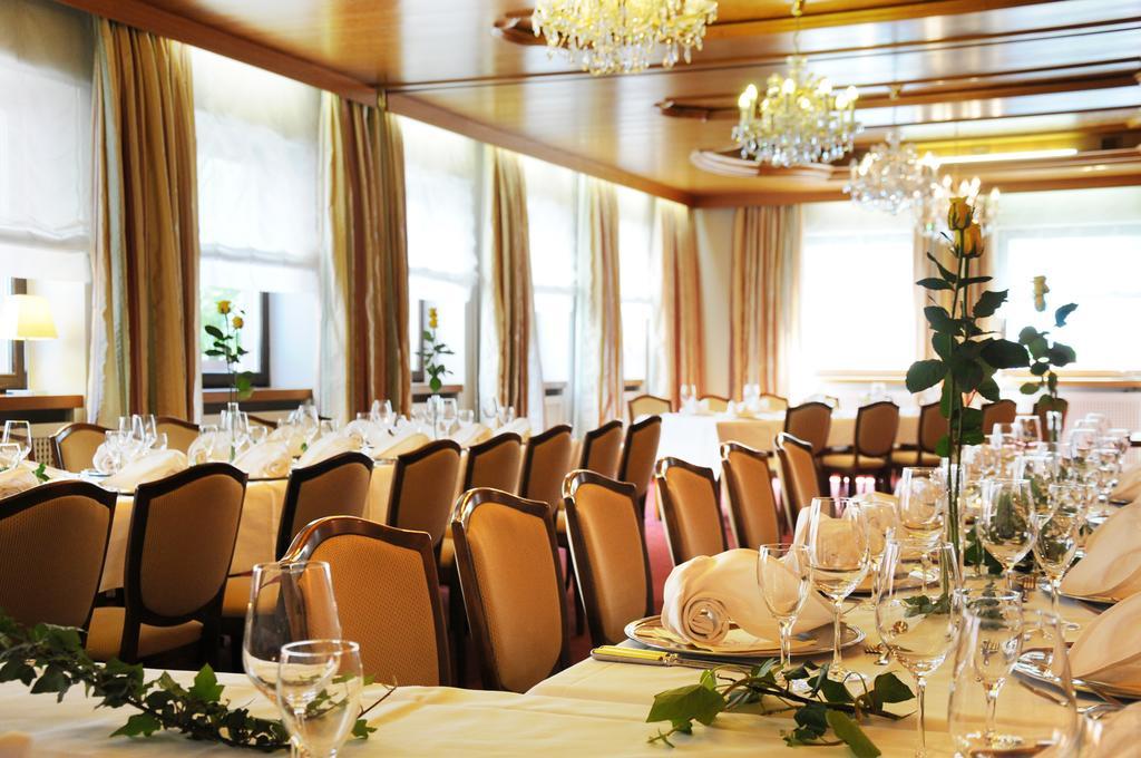 Hotel - Restaurant Erich Roediger Bad Staffelstein Esterno foto
